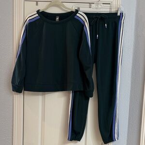 Lou & Grey Set with White and Blue Stripes